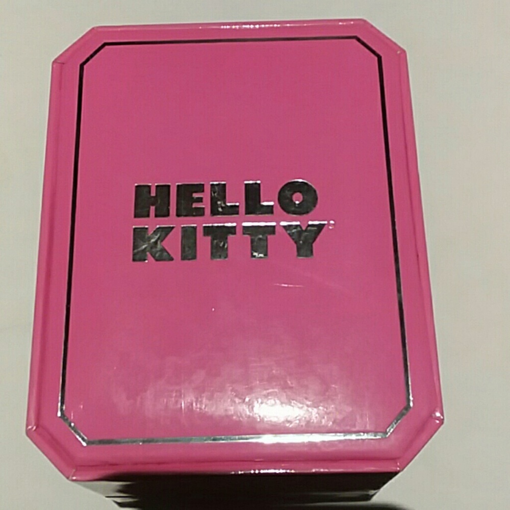 Hello Kitty Watch - Picture 2 of 7